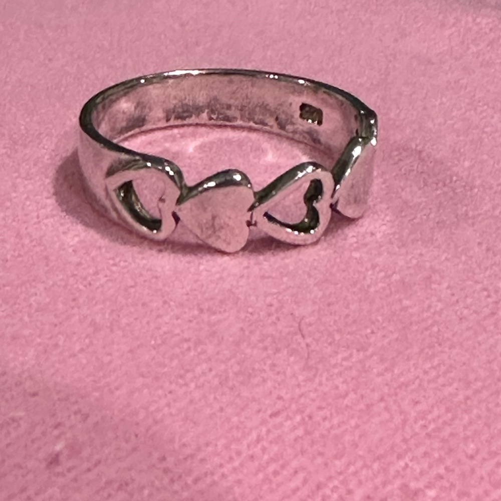 Sterling silver heart ring